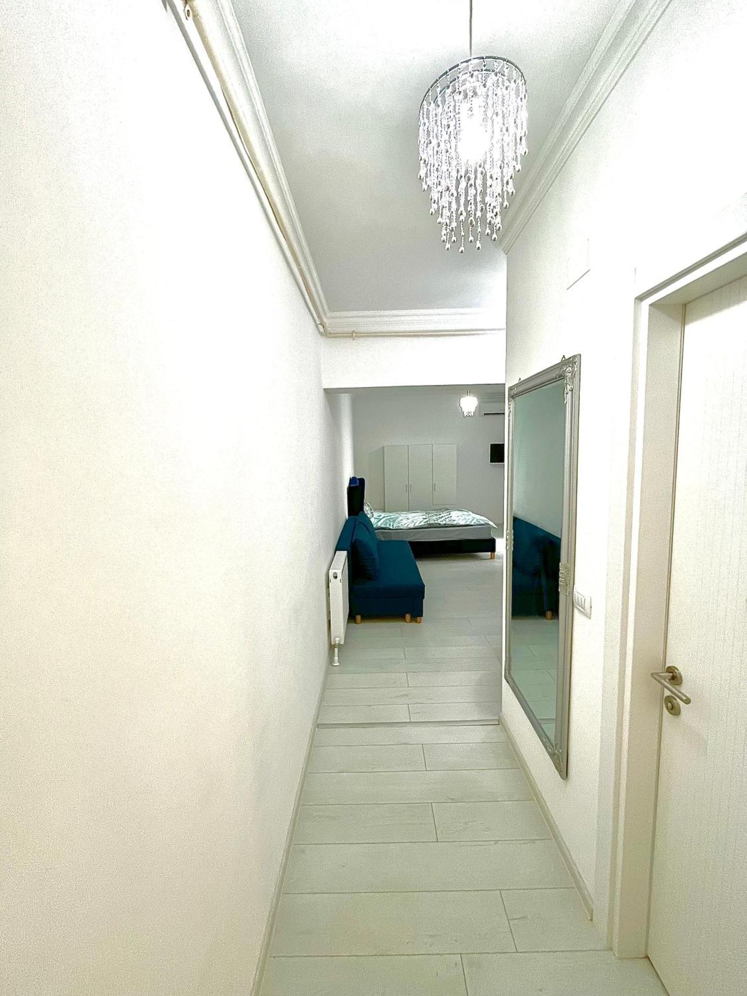 Solid Residence Sea View Mamaia Eksteriør billede